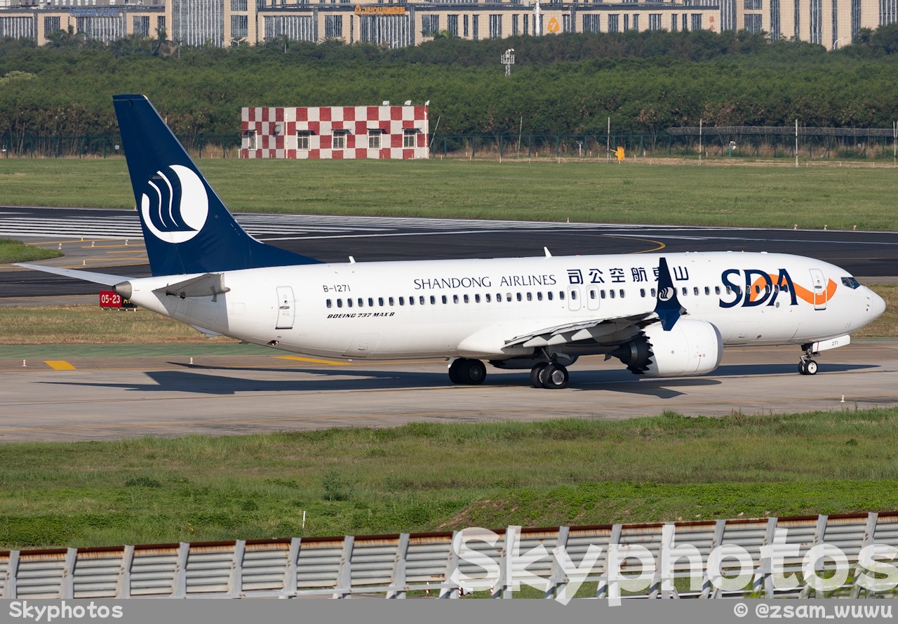 山东航空 B737-8