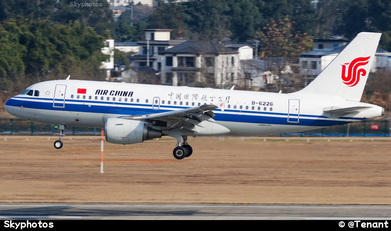 中国国际航空 A319-115