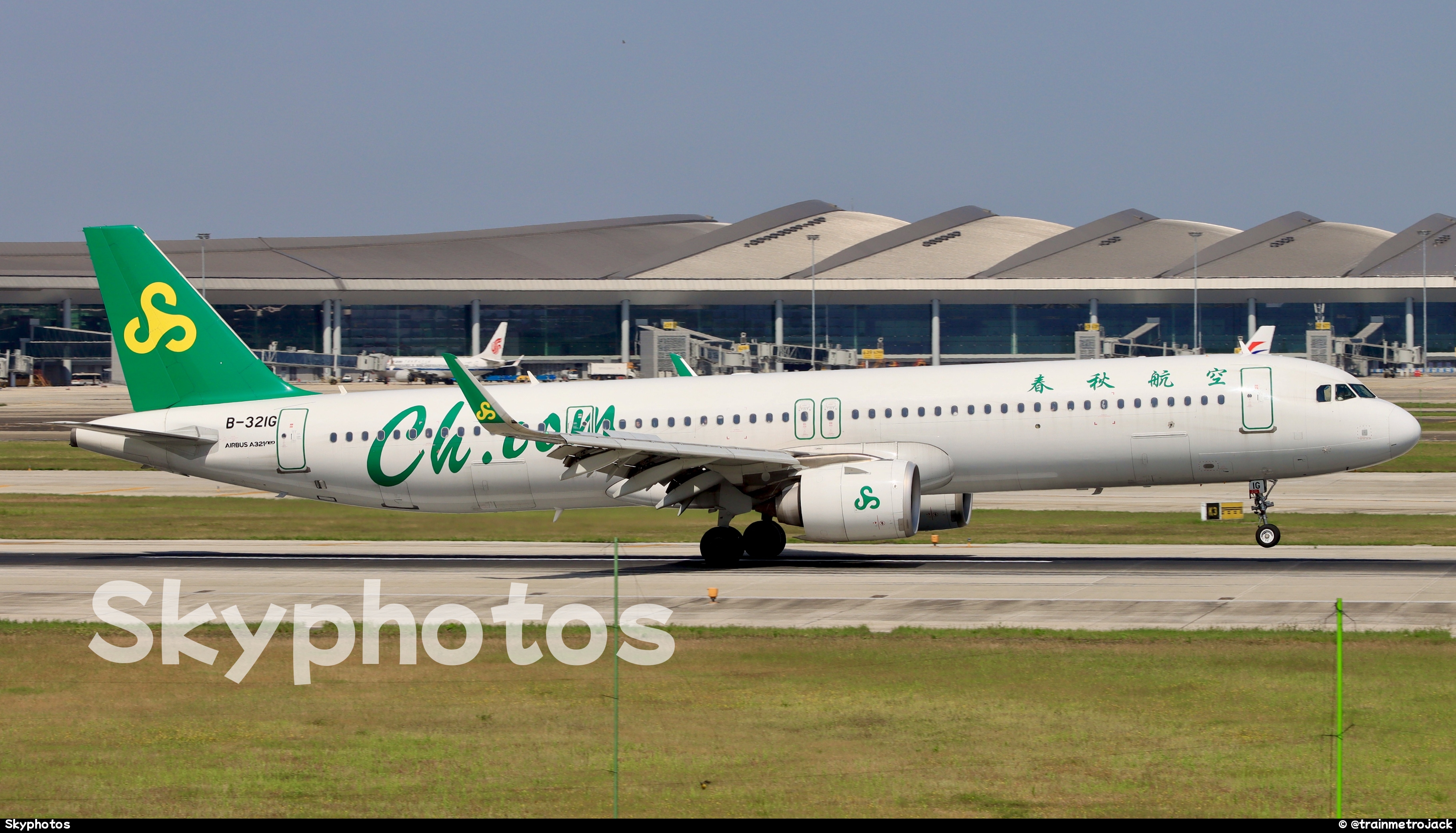 春秋航空 A321-253NX