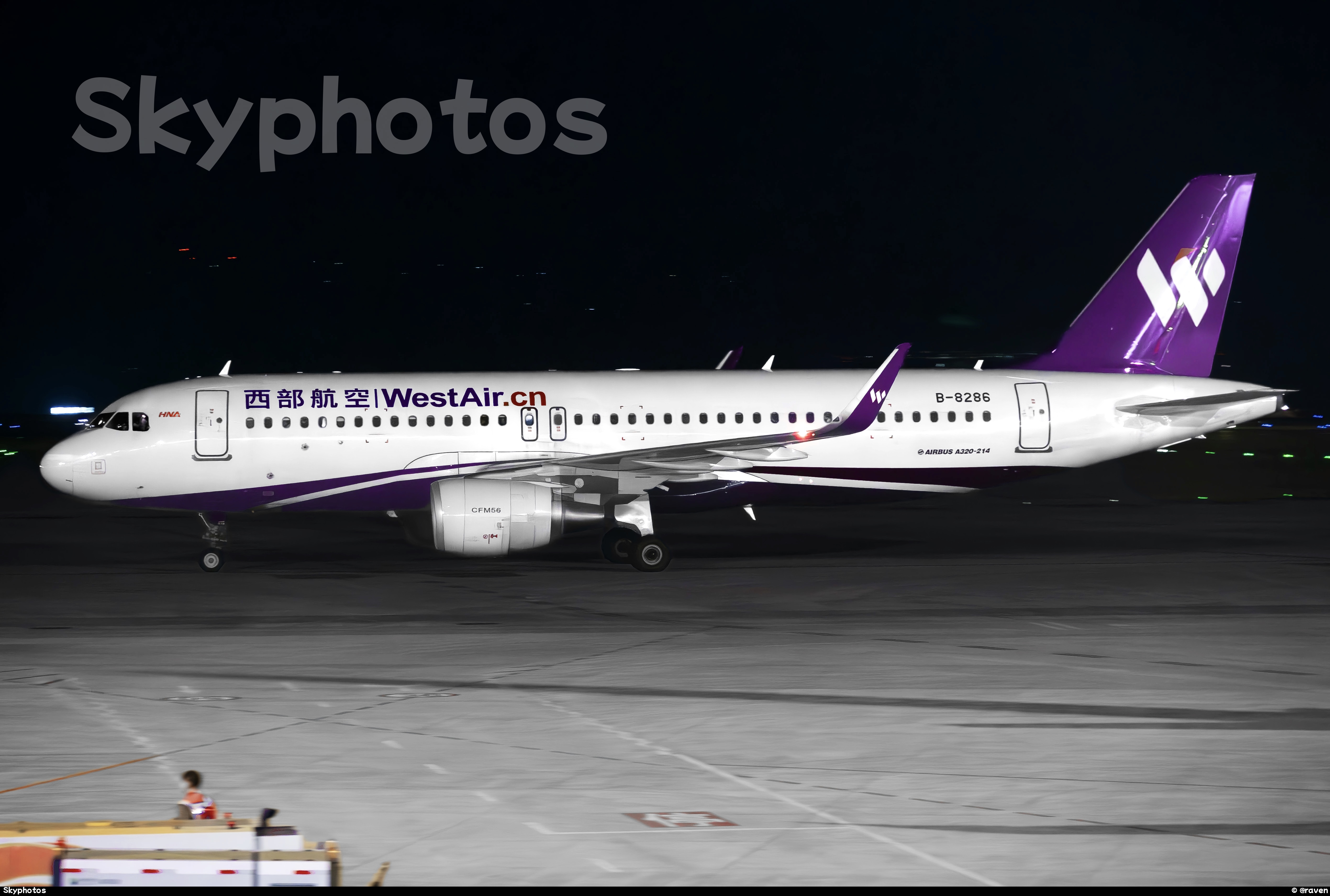 西部航空 A320-214(SL)