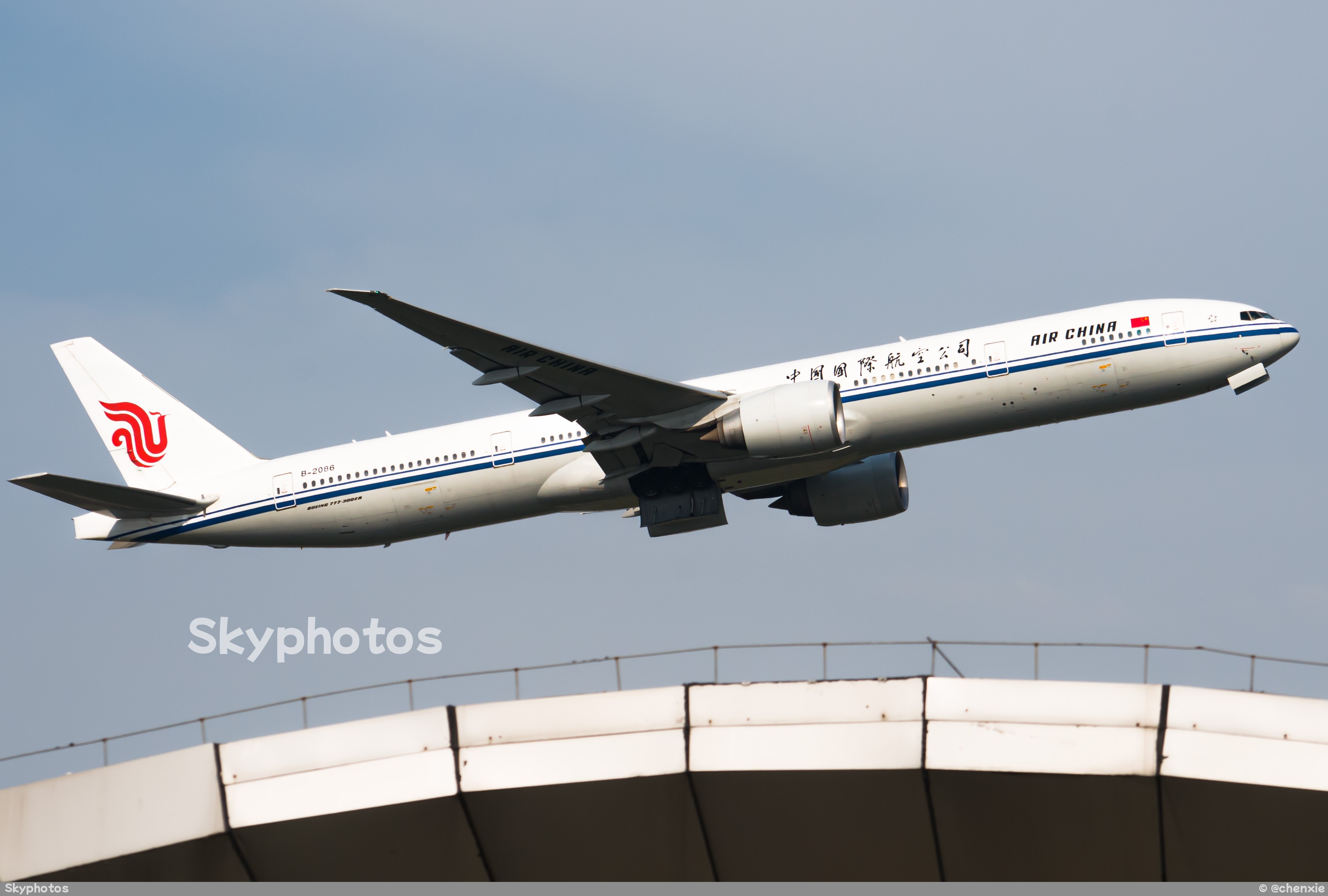 中国国际航空 B777-39L(ER) at 广州白云国际机场