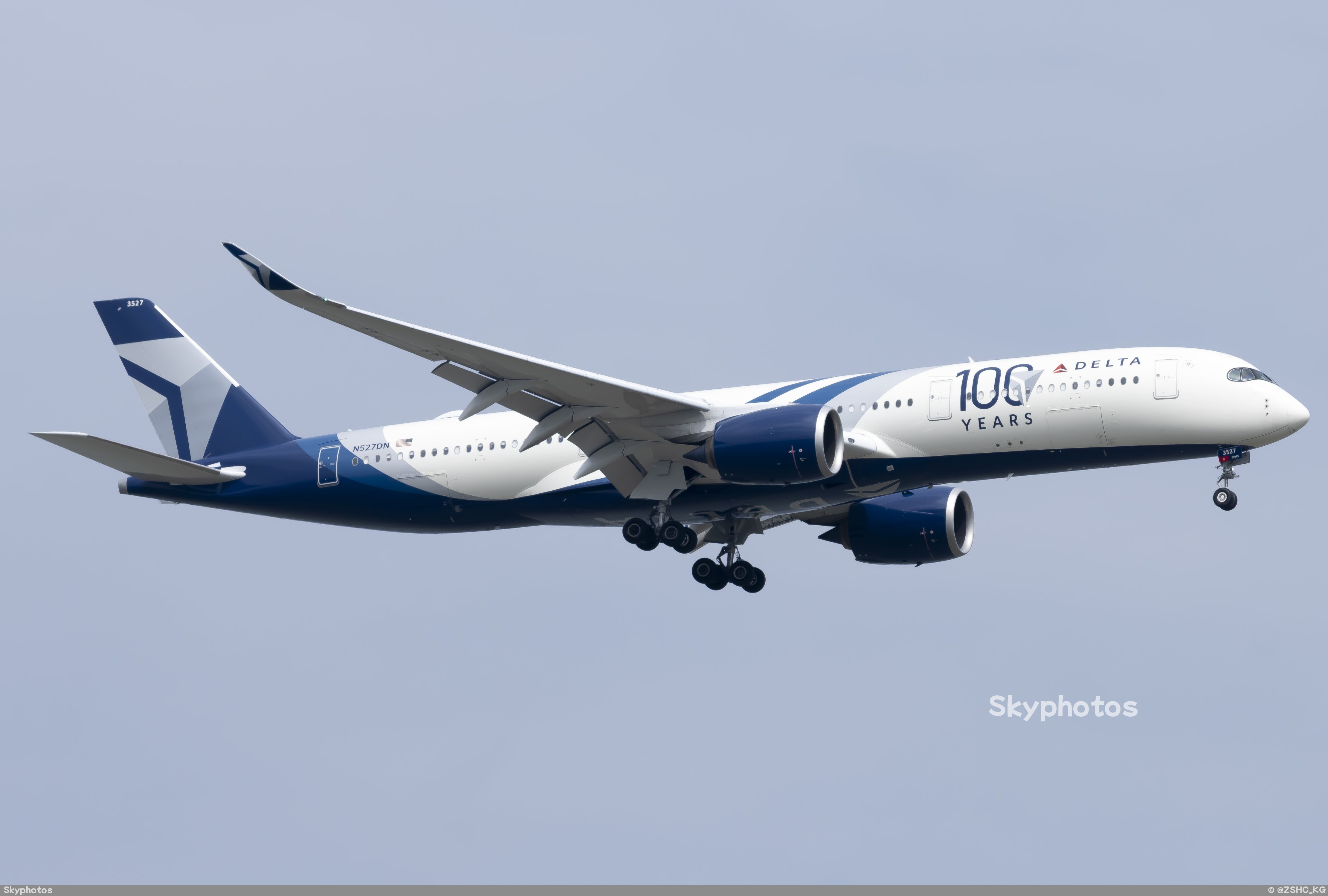 DELTA A350-941 at 上海浦东国际机场