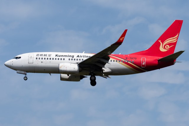 昆明航空 B737-7LY(WL)