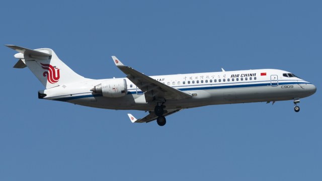 中国国际航空 C909