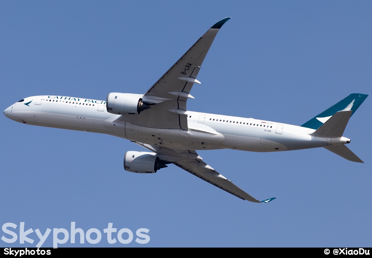 国泰航空 A350-941 at 上海浦东国际机场
