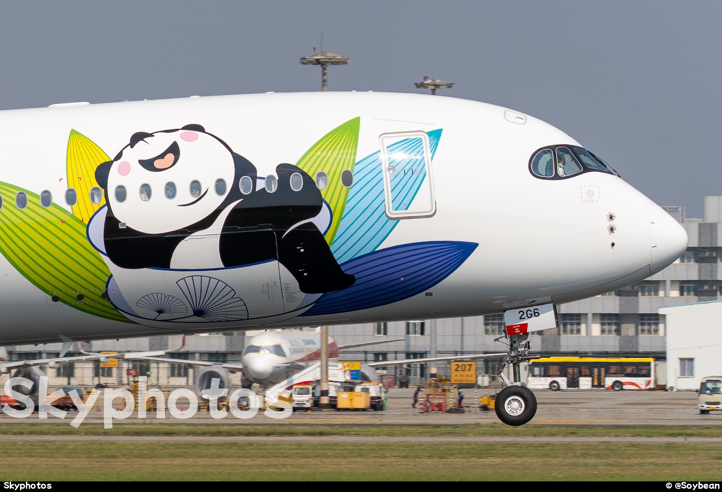 四川航空 A350-941 at 成都双流机场