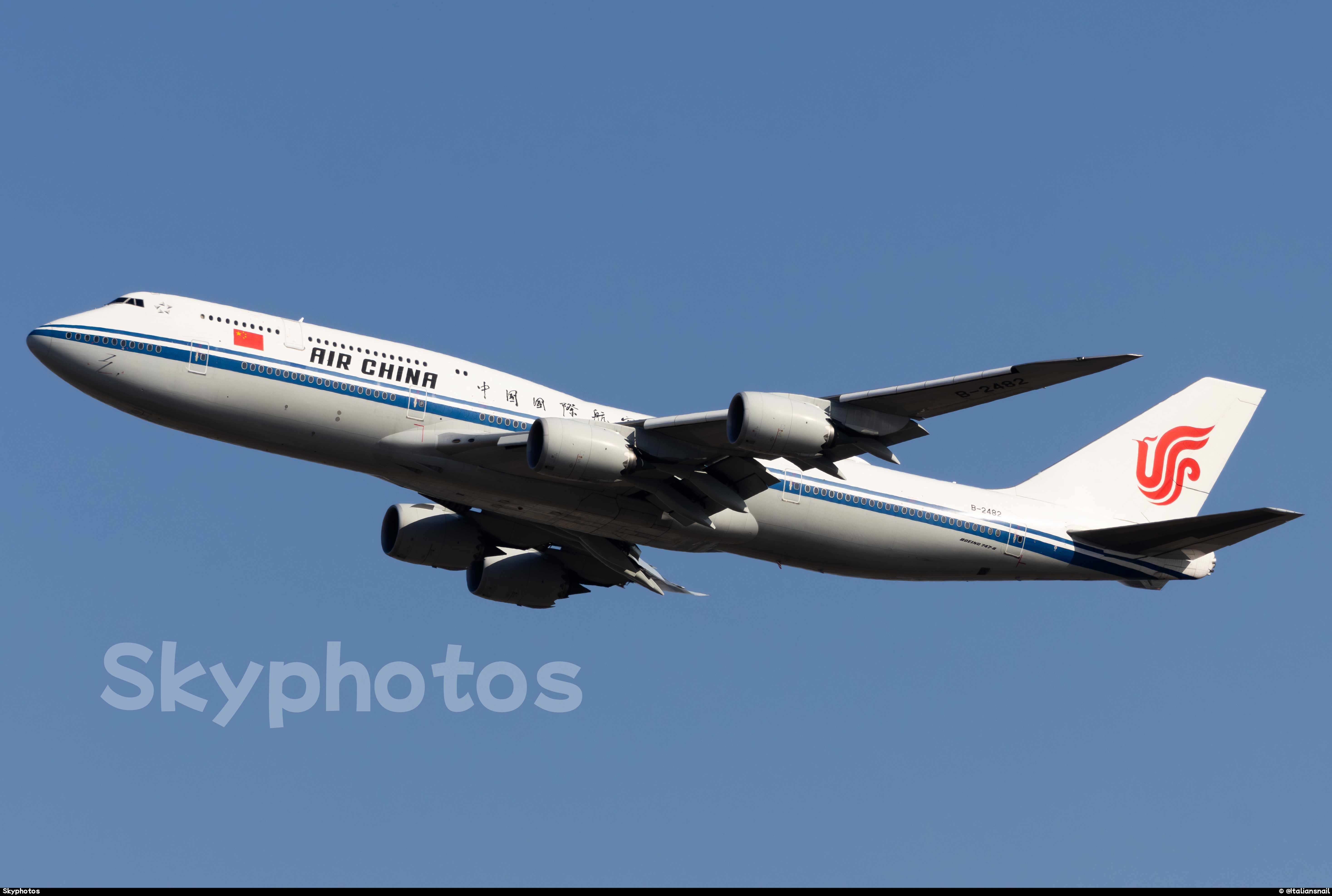 中国国际航空 B747-89L at ZSSS