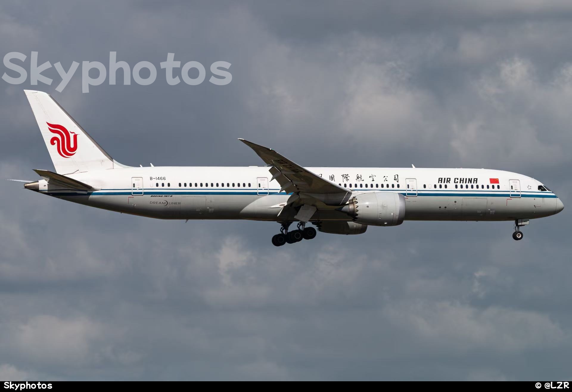 中国国际航空 B787-9 at ZSPD