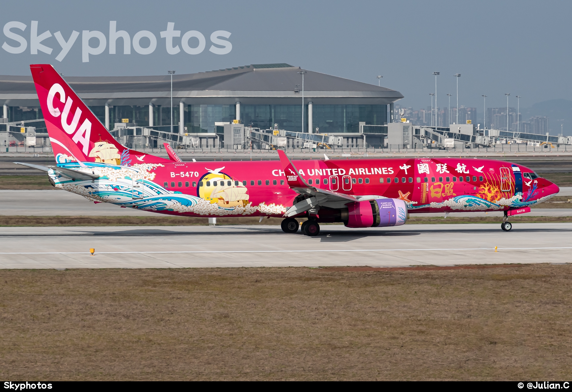 中国联合航空 Boeing 737-86D(WL)