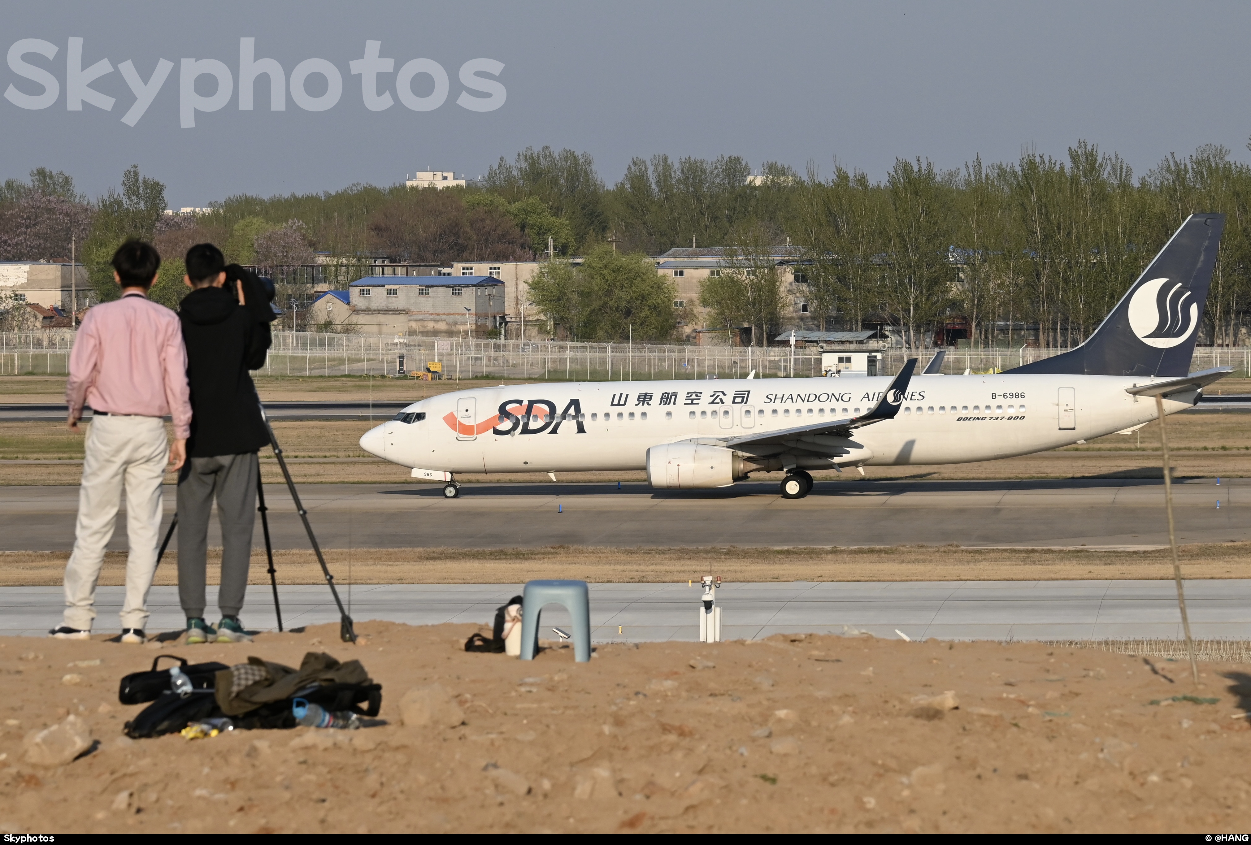 山东航空 B737-85N(WL)