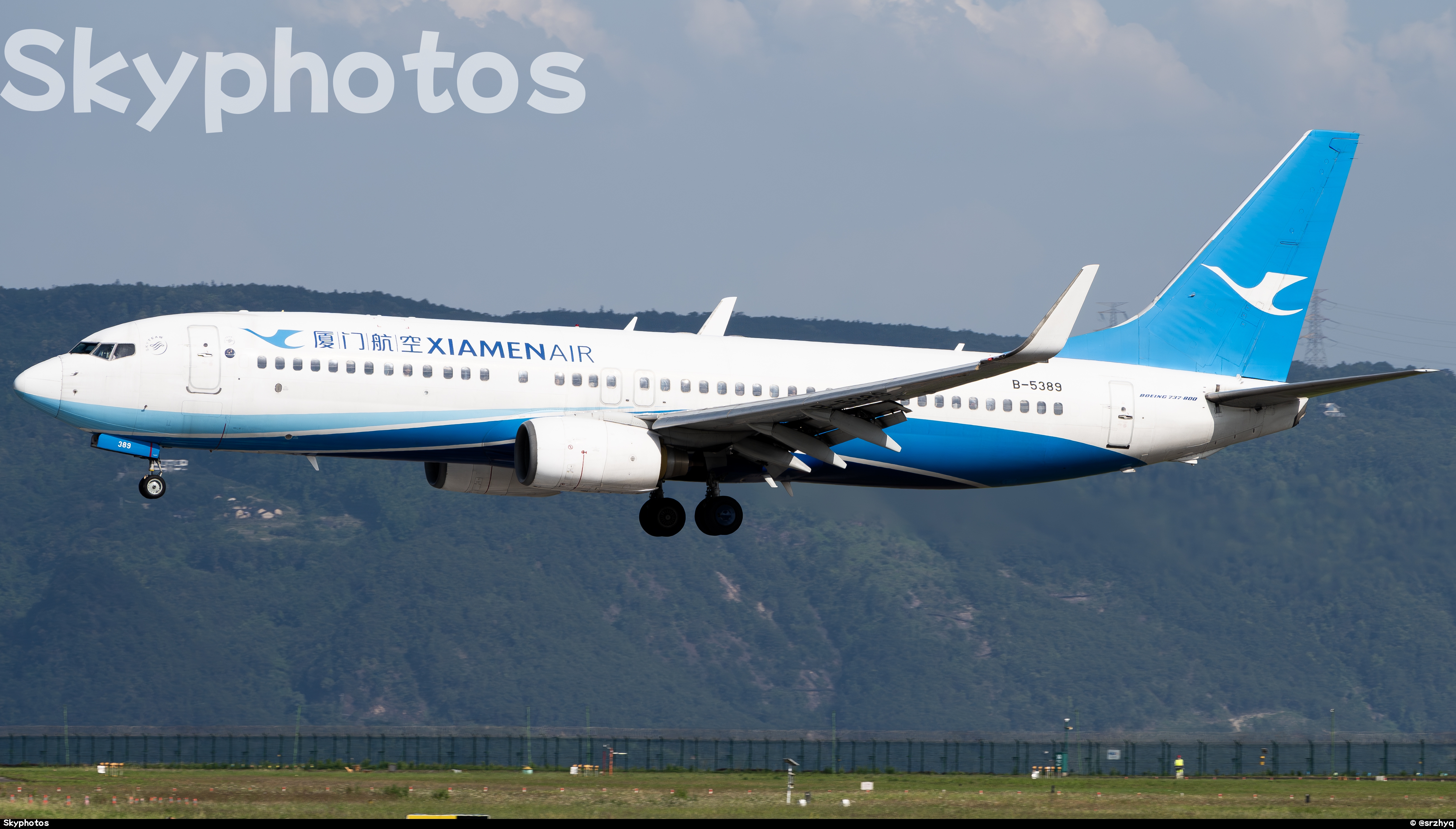 厦门航空 B737-86N(WL)