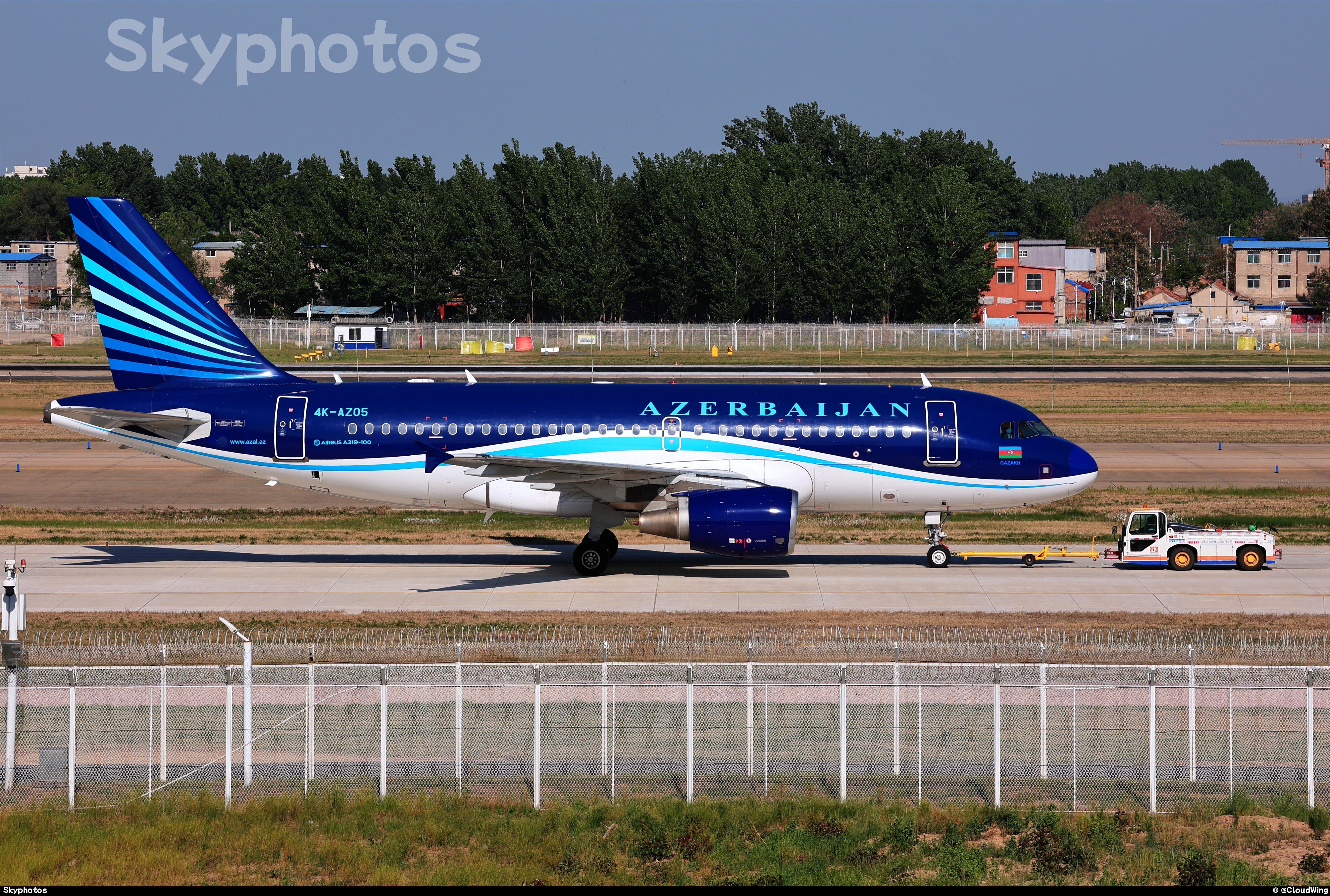阿塞拜疆航空 Airbus A319-111