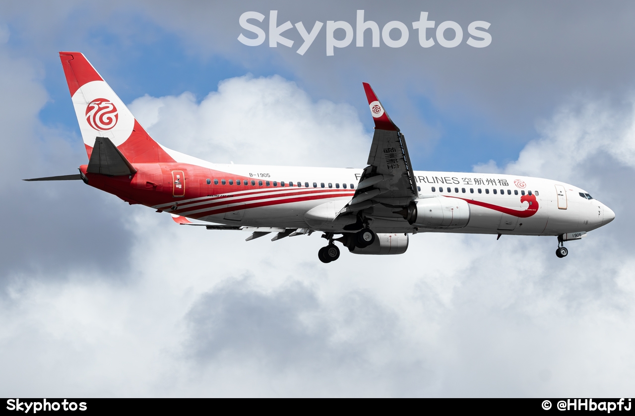 福州航空 B737-86J(WL) at 福州长乐国际机场