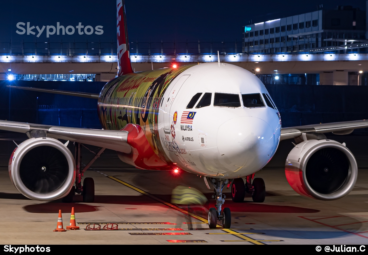 AirAsia Airbus A320-251N